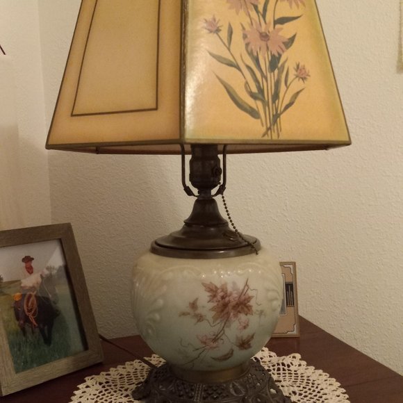 Vintage Porcelain Floral Painted Table Lamp